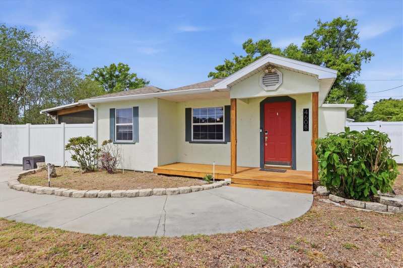 3 bedroom Single Family Residence at 4608 46th Street, Fulton Heights, St Petersburg — photo 1