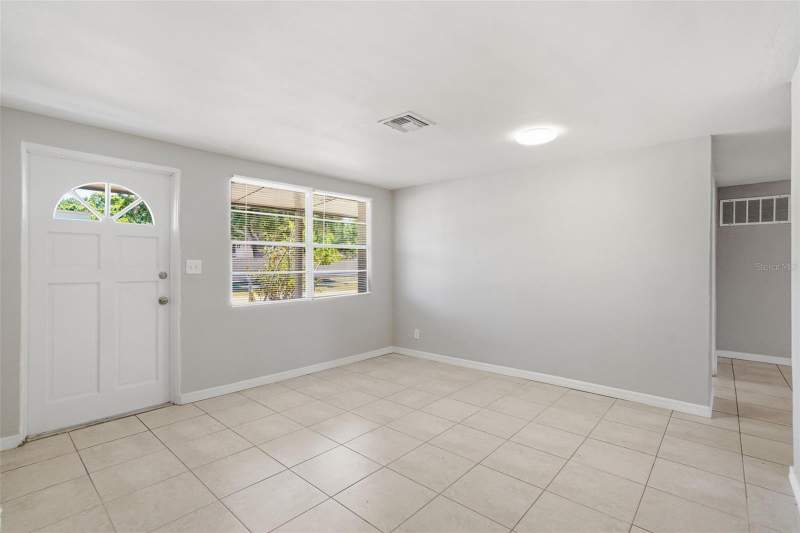 3 bedroom Single Family Residence at 5711 64th Avenue, North Park Ridge, Pinellas Park — photo 3
