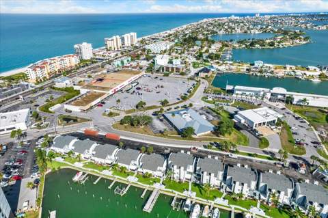 169 Medallion Boulevard #E, Madeira Beach FL - photo 19 of 43