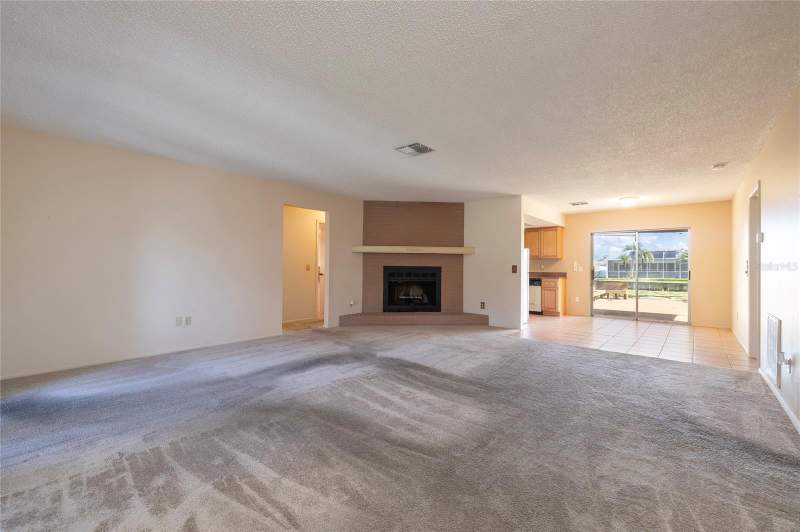 3 bedroom Single Family Residence at 6355 102nd Terrace, Dunrovin Sub, Pinellas Park — photo 4