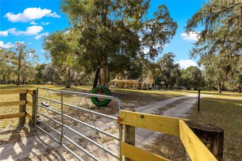 13850 NE 47th Avenue, Anthony FL - photo 6 of 6