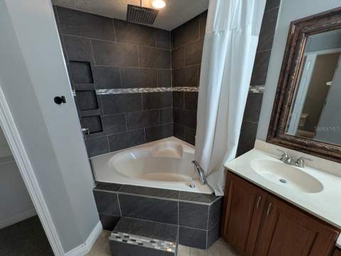 436 Bloomfield Drive, Kissimmee FL - photo 21 of 39