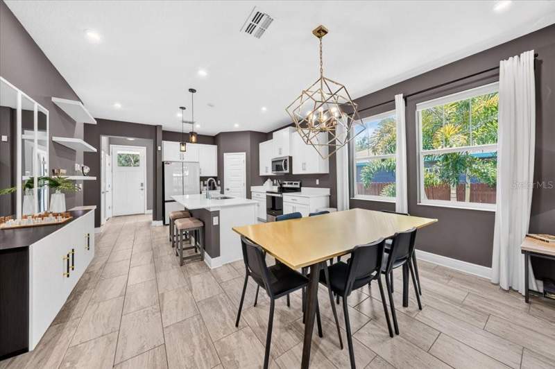 3 bedroom Single Family Residence at 1821 27th Street, Tangerine Highlands, St Petersburg — photo 4