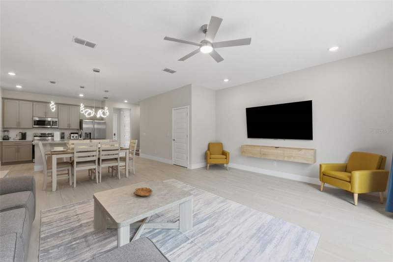 3 bedroom Townhouse at 1216 Royal View Terrace, Spectrum At Reunion Ph 2, Kissimmee — photo 5
