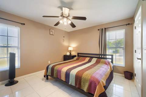 4460 Marsh Harbor Drive, Tavares FL - photo 20 of 30