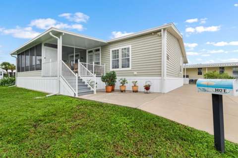102 E Saint Lucia Loop, golf community for sale in Apollo Beach