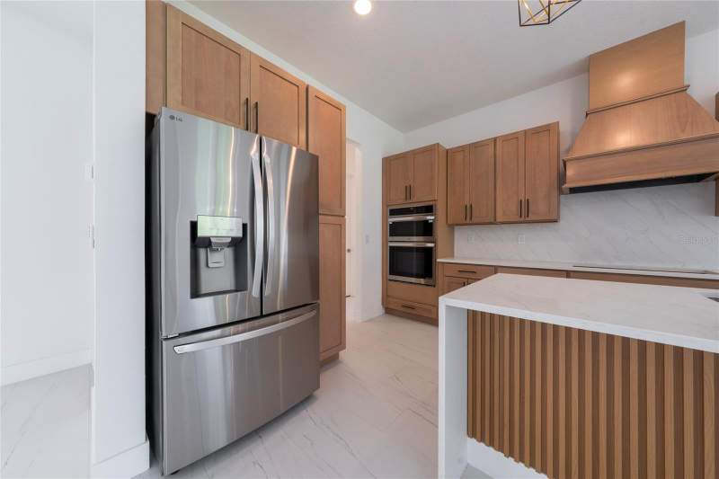 5 bedroom Single Family Residence at 18561 SABAL STREET, CAPE ORLANDO ESTATES UNIT II A, ORLANDO — photo 5