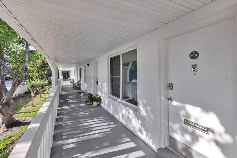 2 bedroom Condominium at 1140 S Orlando Avenue #I14, Lake Maitland Terrace Apts, Maitland — photo 4
