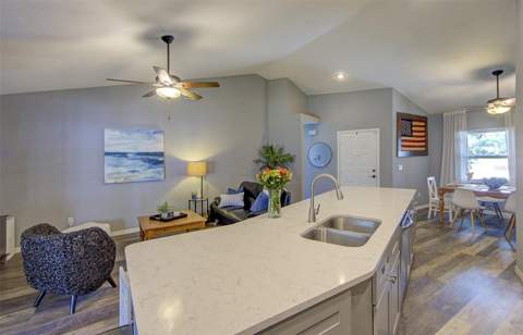 13222 Pine Creek Circle, Riverview FL - photo 13 of 48