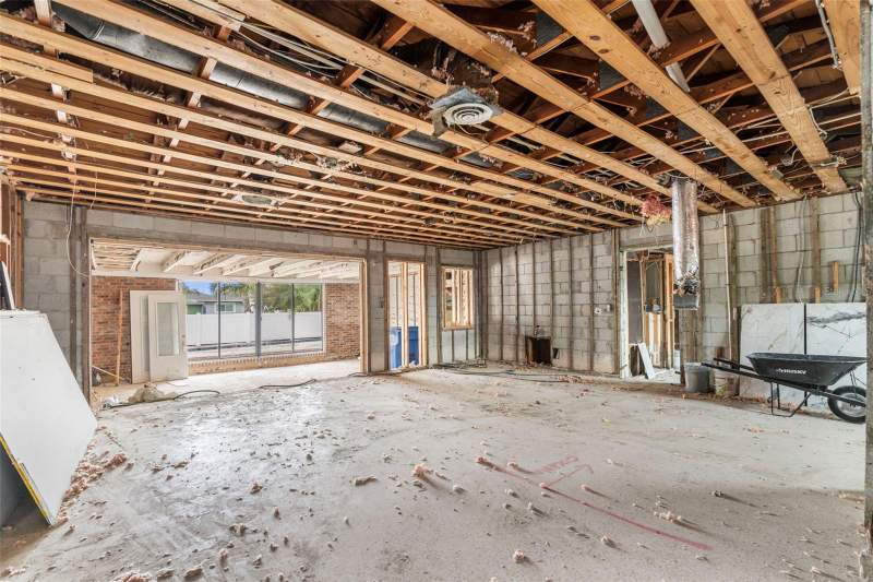 3 bedroom Single Family Residence at 9570 Sun Isle Drive, Sun Plaza Isles, St Petersburg — photo 4