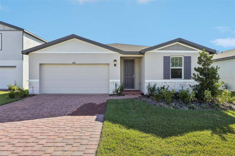 Fox Pointe At Rivers Edge