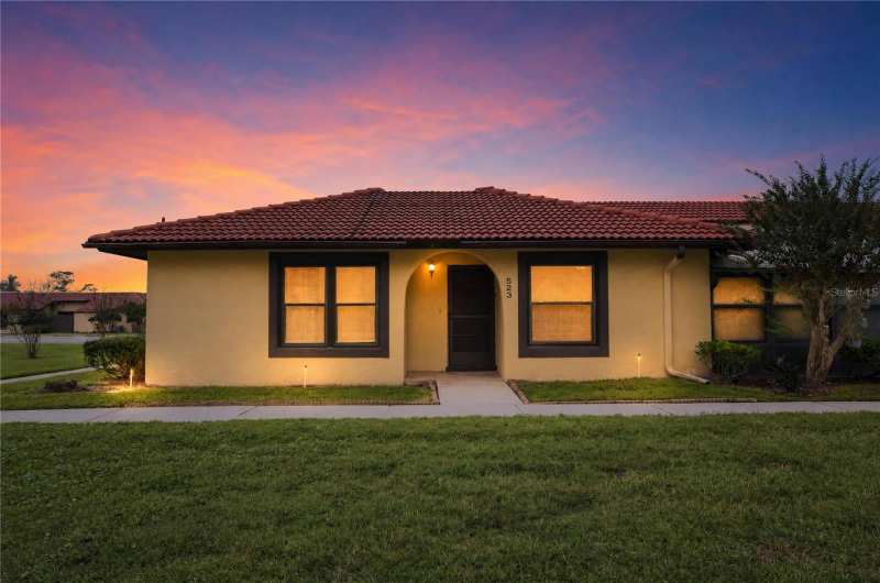 2 bedroom Townhouse at 523 Hunter Circle, Coopersmith Village At Poinciana, Kissimmee — photo 1