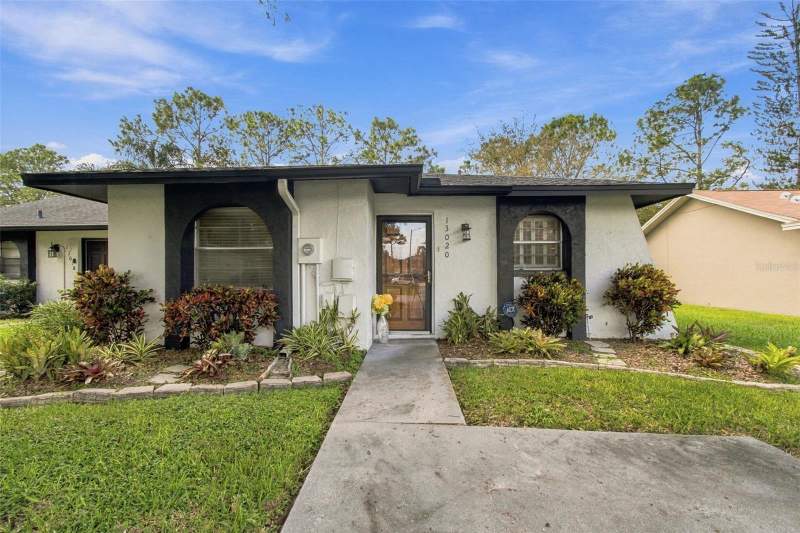 2 bedroom Villa at 13020 Leverington Street, Lowell Village, Tampa — photo 2