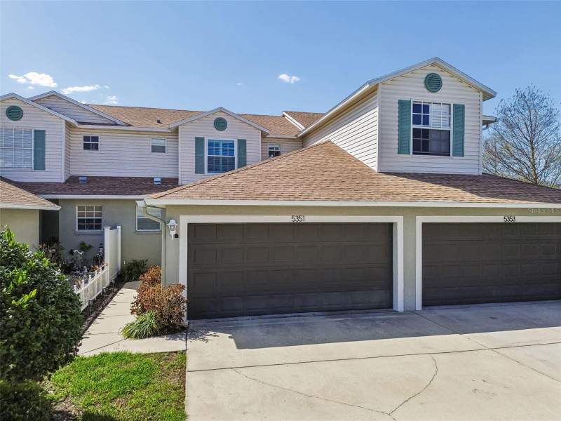 Heritage Oaks Townhomes