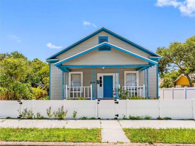 CrillyHomes for Sale in Tampa, FL