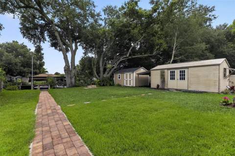 27728 Lisa Drive, Tavares FL - photo 24 of 30