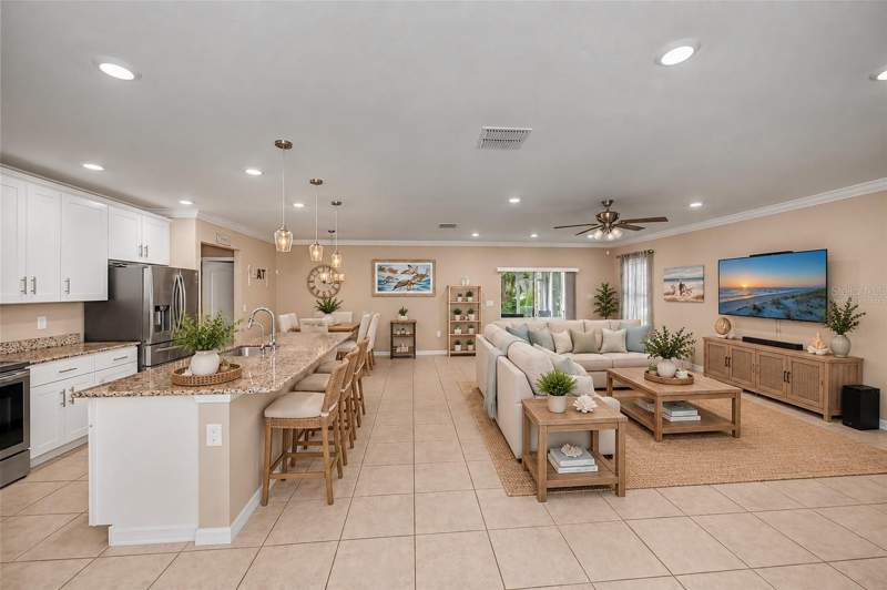 4 bedroom Single Family Residence at 640 Encarnacion Street, Punta Gorda Isles Sec 20, Punta Gorda — photo 3
