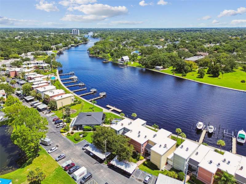 Marina Club Of Tampa