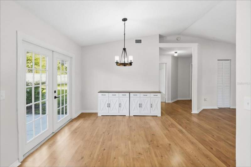 3 bedroom Single Family Residence at 2727 Banyan Drive, Florida Shores 01, Edgewater — photo 4