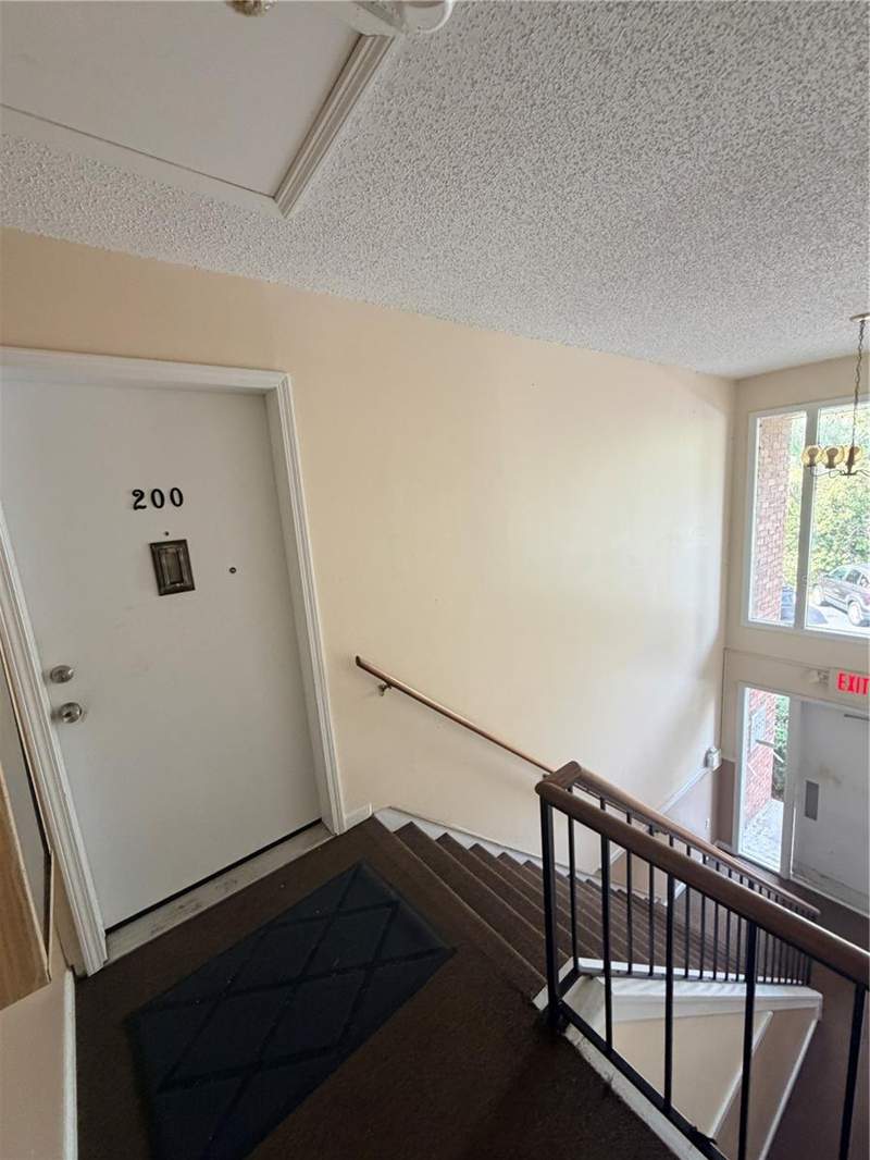 2 bedroom Condominium at 723 Perkins Street #200, Leesburg Oakhurst At Leesburg Condo, Leesburg — photo 5