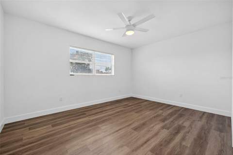211 89th Avenue, St Petersburg FL - photo 16 of 32