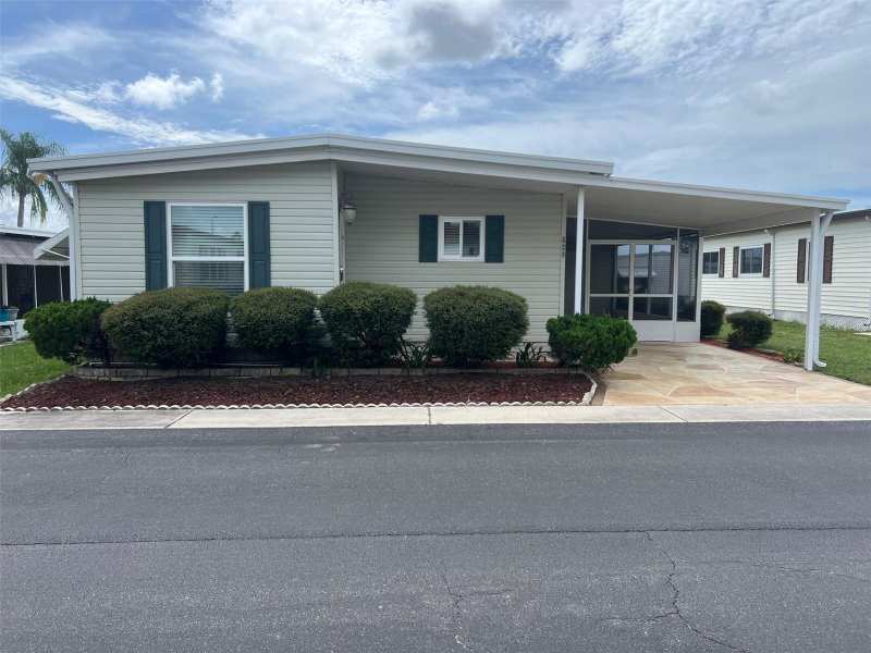 2 bedroom Manufactured Home at 529 Needle Palm Street, Largo, Largo — photo 1