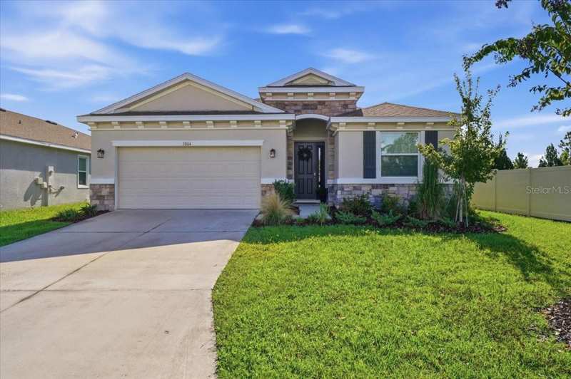 4 bedroom Single Family Residence at 3804 N Maryland Avenue, North Park Isle Ph 1A, Plant City — photo 1