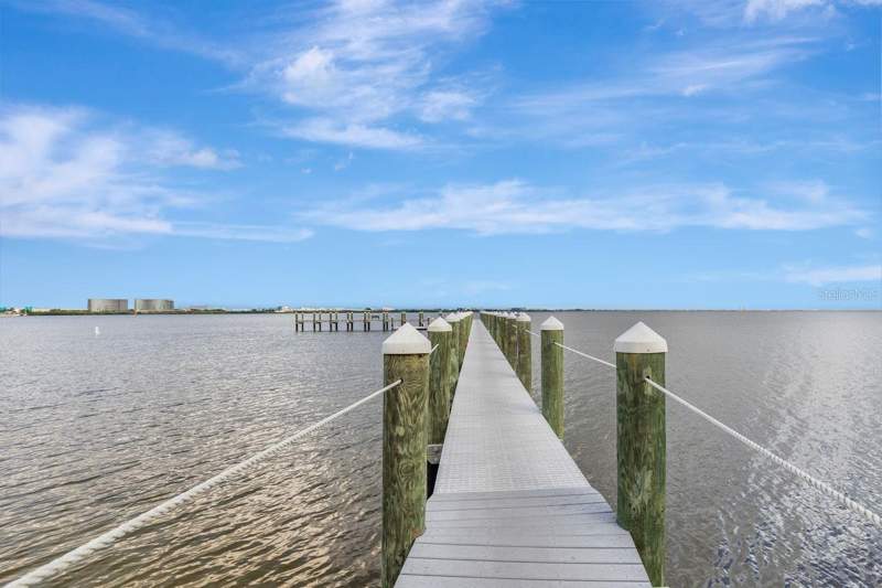 1 bedroom Condominium at 3205 Bay Club Circle #3205, Island Club At Rocky Point A C, Tampa — photo 4