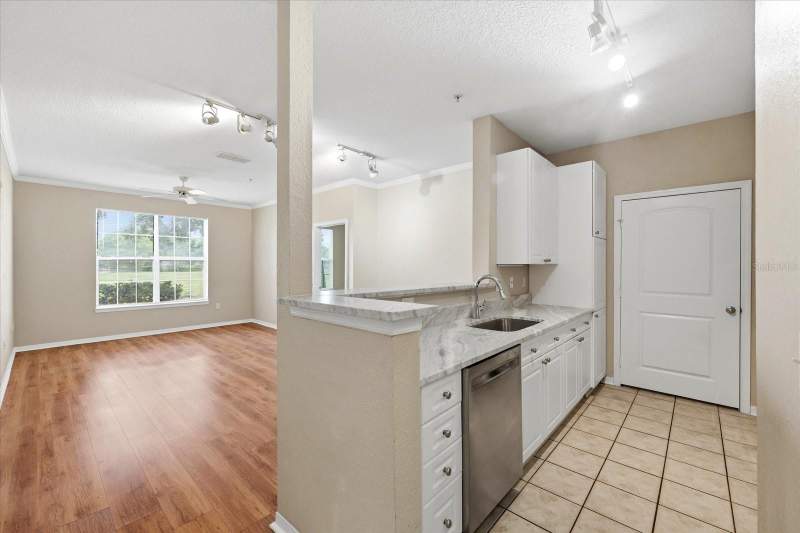 2 bedroom Condominium at 4221 W Spruce Street #2101, Villa Sonoma At International, Tampa — photo 4