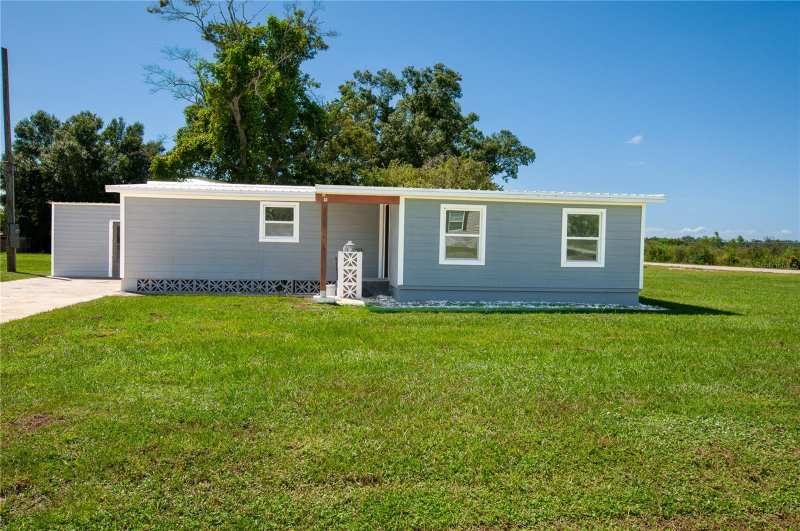3 bedroom Mobile Home at 2269 SE Mooney Dr, Airport Estates, Arcadia — photo 1