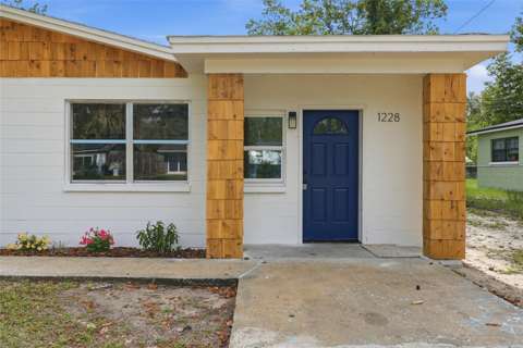 1228 SE 19Th Street, home for sale in Gainesville 32641