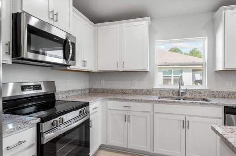 13243 Ogden Glade Road, Dade City FL - photo 10 of 34