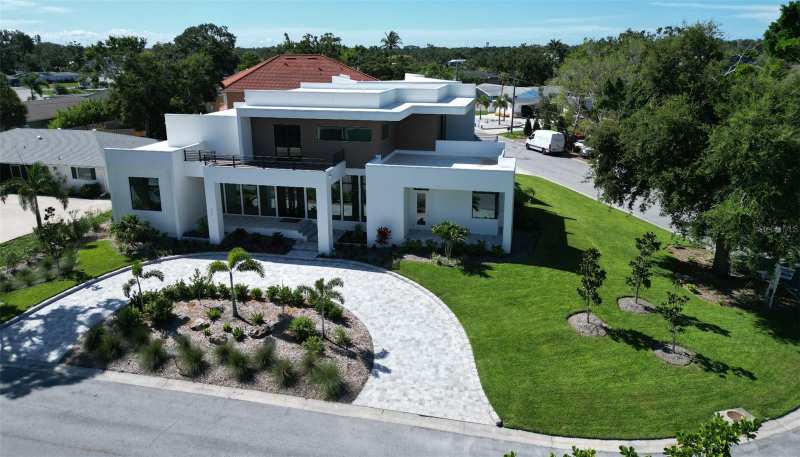 5 bedroom Single Family Residence at 2110 Michele Drive, Monticello, Sarasota — photo 1