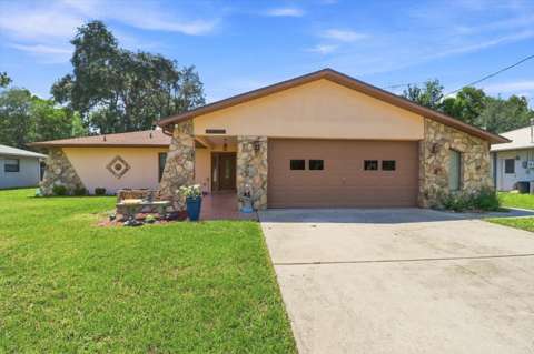 8830 N Amboy Drive, home for sale in Citrus Springs 34433
