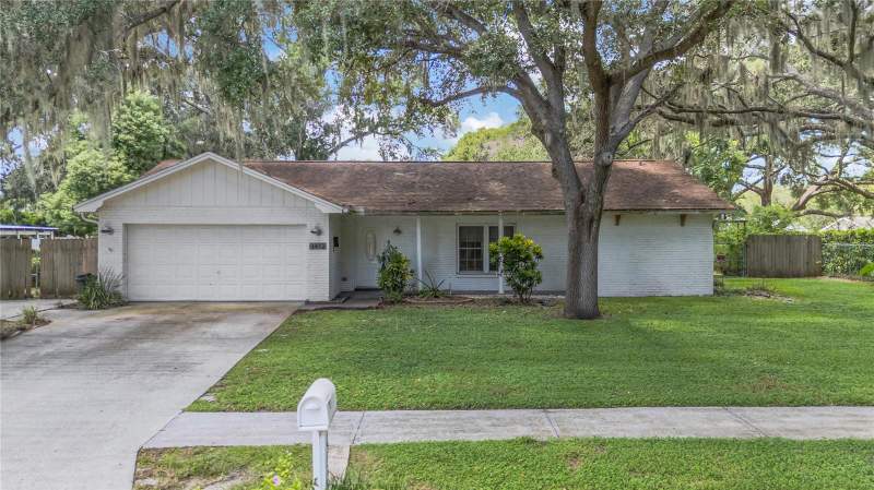 3 bedroom Single Family Residence at 3412 Little Oak Street, Little Oak Estates, Valrico — photo 2