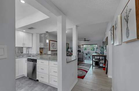7321 Central Avenue #307, St Petersburg FL - photo 6 of 6