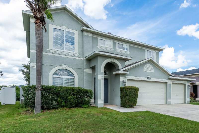 3 bedroom Single Family Residence at 10823 Hoffner Edge Drive, Summerfield Village 1 Tr 11, Riverview — photo 1