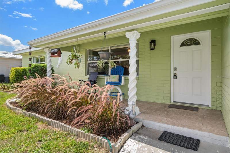 3 bedroom Single Family Residence at 9812 51ST AVENUE, BAY PINES ESTATES, ST PETERSBURG — photo 2