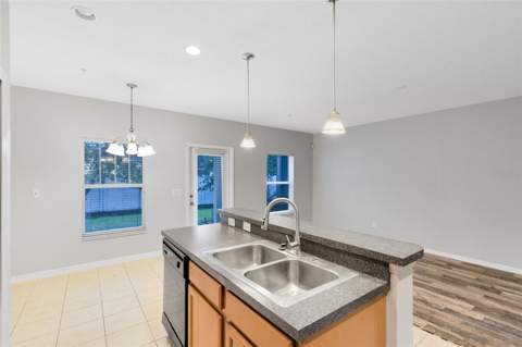 2064 Cypress Bay Boulevard, Kissimmee FL - photo 17 of 26