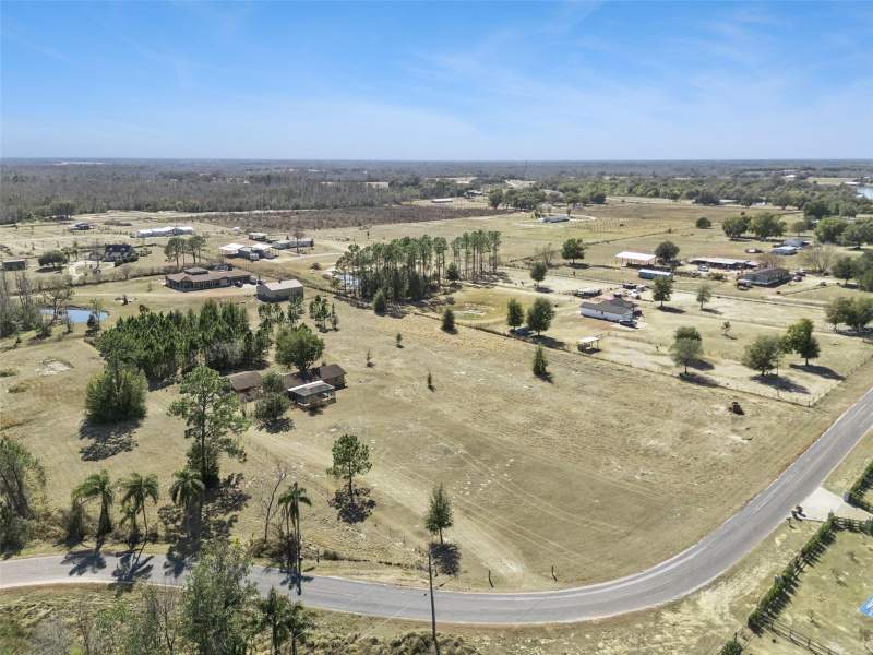 3 bedroom Single Family Residence at 6905 Green Swamp Road, Postal Colony 34-23-25, Clermont — photo 2