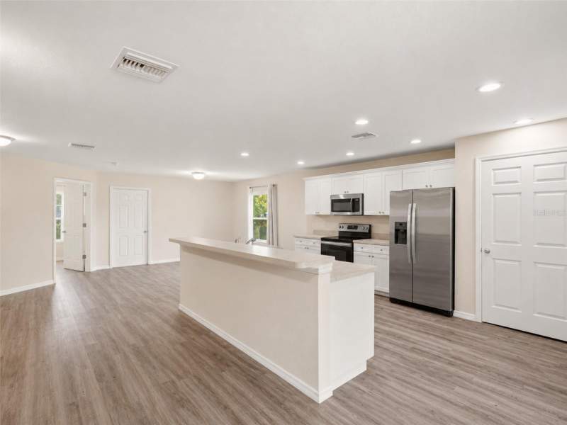 3 bedroom Single Family Residence at 1938 Lillie Street, Knights Ext, Fort Myers — photo 4