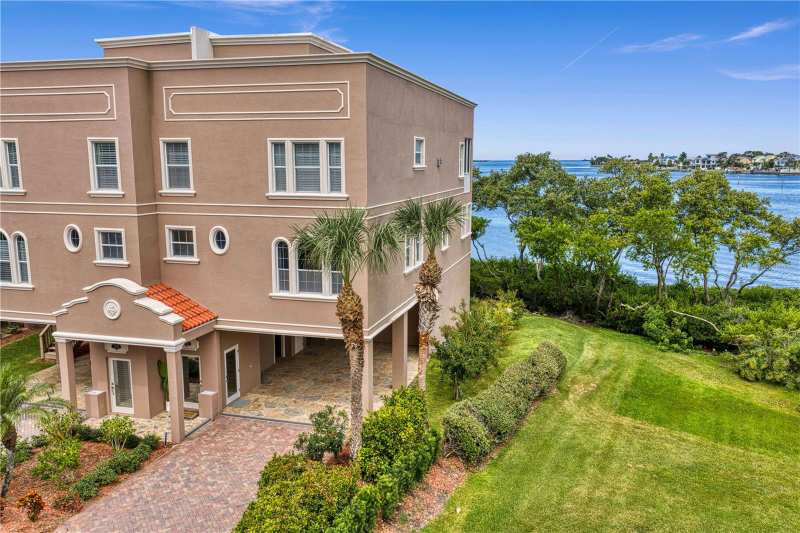 4 bedroom Townhouse at 2762 Reserve Court #107, Reserve At Mediterranean Manors Condo, Dunedin — photo 1