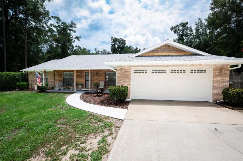 3 bedroom Single Family Residence at 23816 Oak Tree Drive, Golden Oaks, Sorrento — photo 1