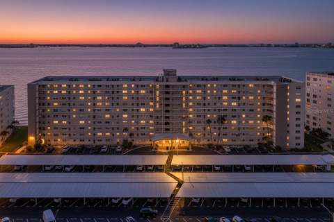5980 Shore Boulevard #907, Gulfport FL - photo 16 of 19