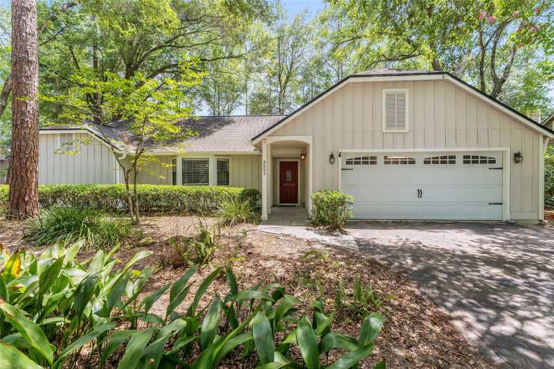 4 bedroom Single Family Residence at 8005 SW 47th Court, Haile Plantation Unit 10 Ph II, Gainesville — photo 1