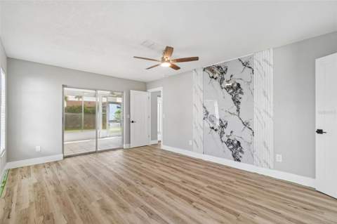 4559 Ingersol Place, New Port Richey FL - photo 8 of 55