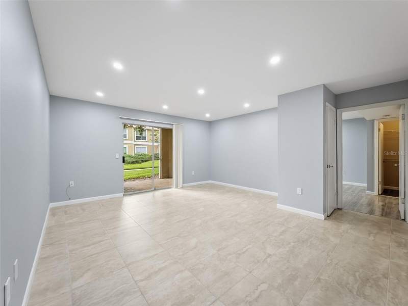 3 bedroom Condominium at 9481 Highland Oak Drive #1502, The Highlands At Hunters Gree, Tampa — photo 3