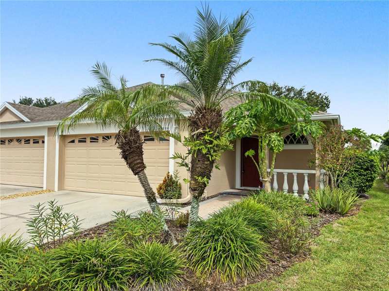 3 bedroom Villa at 30935 Whitlock Drive, Meadow Pointe 03 Ph 01 Unit 1C-2, Wesley Chapel — photo 1