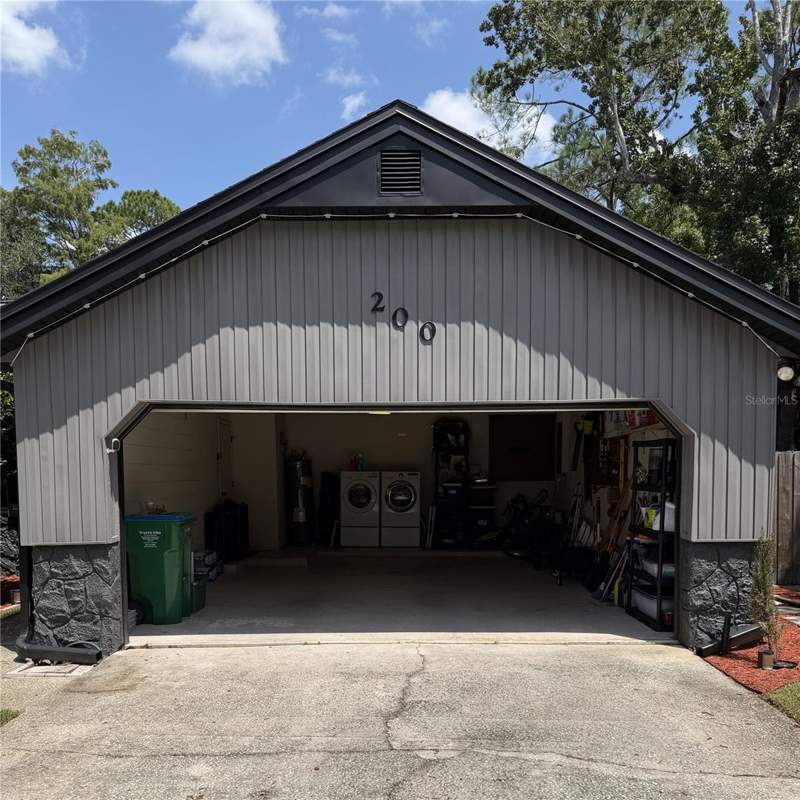 3 bedroom Single Family Residence at 200 W Panama Road, Foxmoor Unit 2, Winter Springs — photo 4