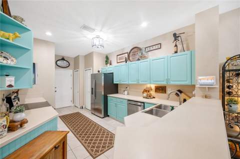 11517 Captiva Kay Drive, Riverview FL - photo 6 of 6